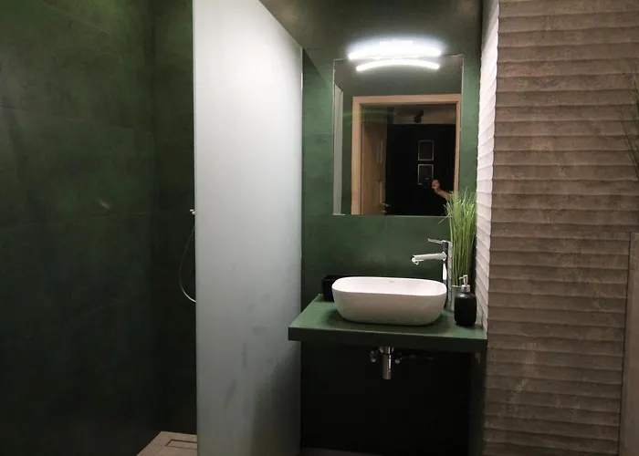 New Mona * Varsóvia